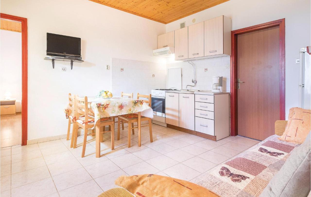 Awesome Apartment In Pula With Wifi Exteriör bild