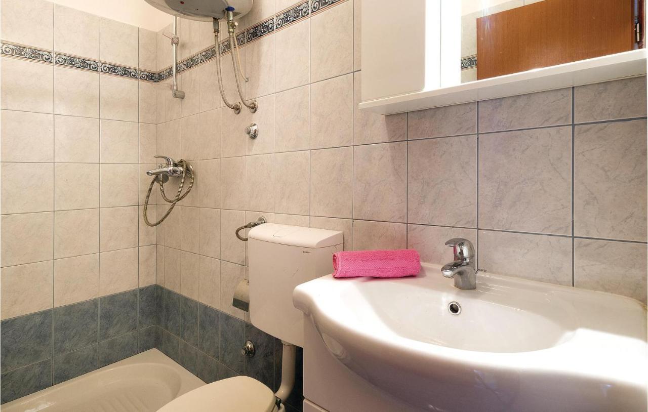 Awesome Apartment In Pula With Wifi Exteriör bild