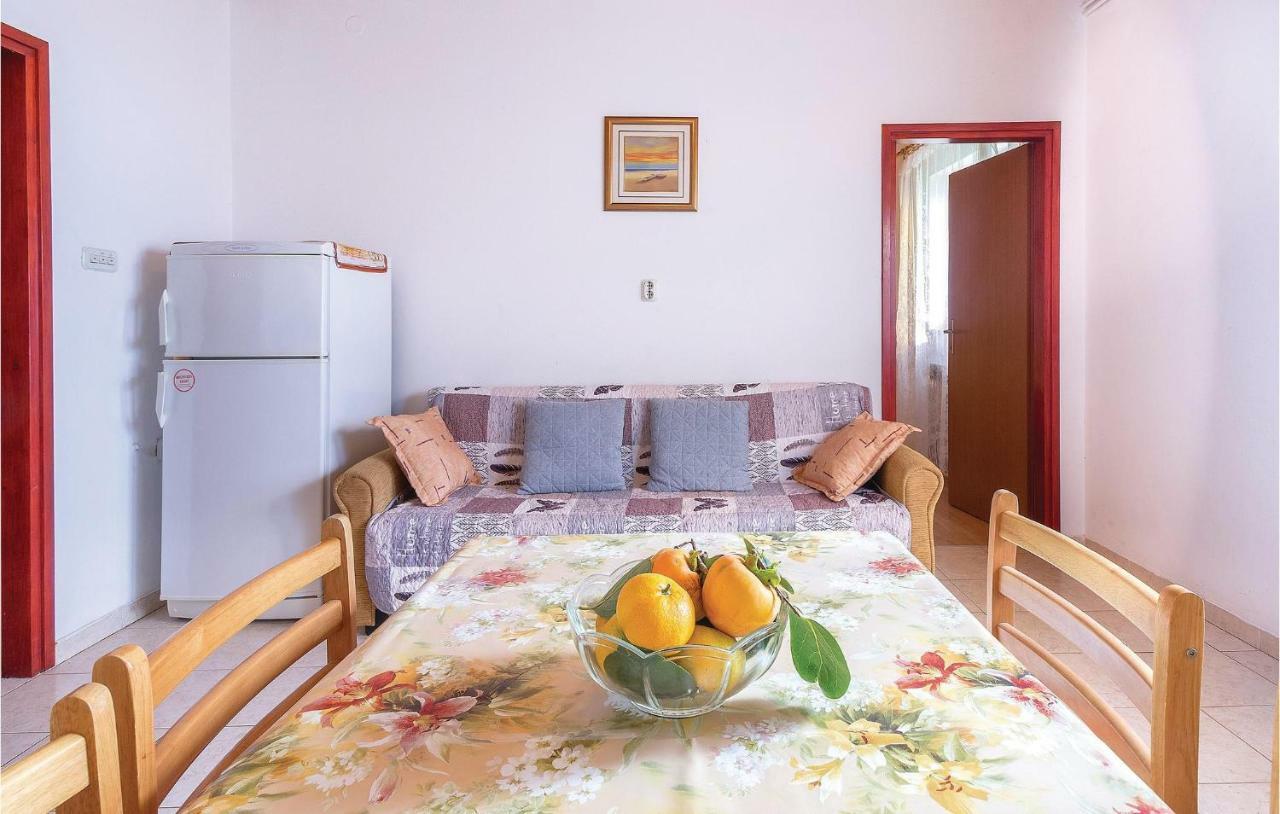 Awesome Apartment In Pula With Wifi Exteriör bild